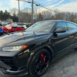 2023 LAMBORGHINI URUS