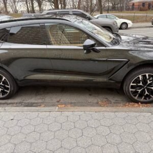 2023 ASTON MARTIN DBX